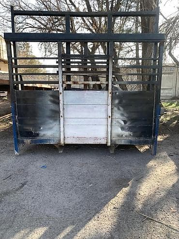 голый кузов: Кузов бортовой Mercedes-Benz, Б/у — 4