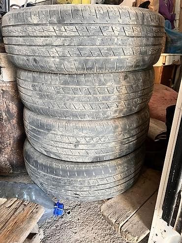 сектор 150: Комплект автомобильных шин 215/70 R16 100T
 
Состояние 90% — 2