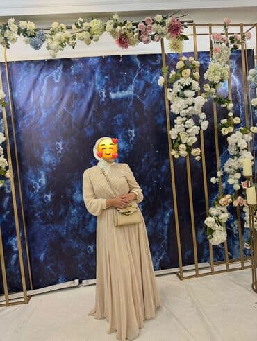 Вечернее платье, Классическое, Длинная модель, Шифон, С рукавами, Стразы, Камни, L