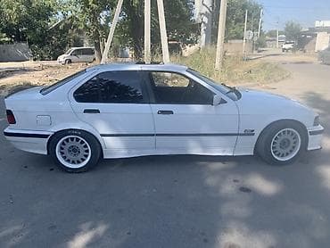 signum 3: BMW 3 series: 1994 г., 1.8 л, Механика, Газ, Седан — 6