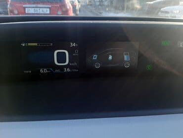 abs prius: Toyota Prius: 2019 г., 1.8 л, Автомат, Гибрид, Хэтчбэк — 4