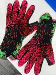 чабанский дом: Продаётся "НОВЫЙ" вратарские перчатки срочно размер 7 цена 1779 — 2