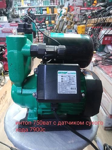 водяная насос: Водяной насос от 3500с корпусом красного цвета, предназначенный для — 10