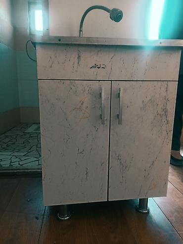 Недвижимость: Однокомнатное помещение с отдельным санузлом Описание: - Светлая — 5