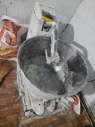 Тестмес б/у 60 кг работает отлично для хлеба и лепешки для салата