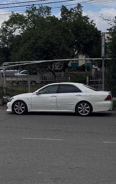 diska 13: Литые Диски R 18 Toyota, Комплект, отверстий - 5, Б/у — 1