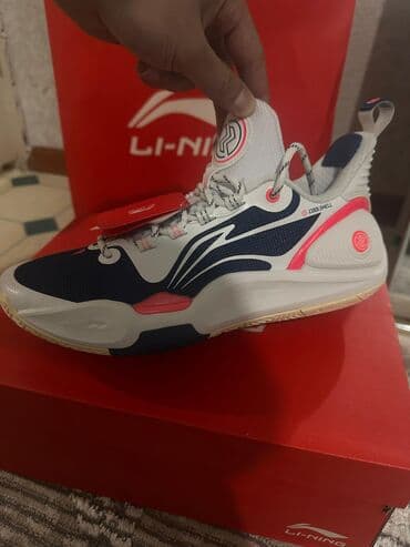 lining: Кроссовки мужские Li-Ning для баскетбола и волейбола в зале, также — 5