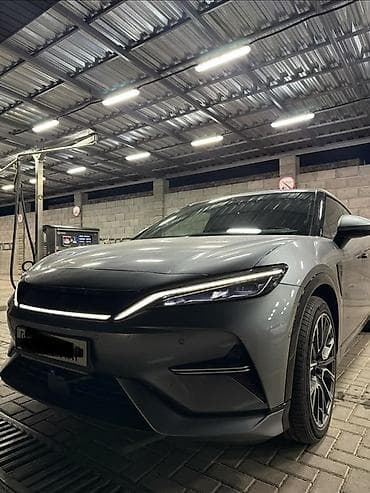 авто в рассрочку гибрид: Электромобиль кросс-купе, серый металлик Основные особенности: - — 7