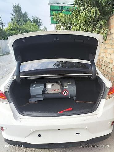 e2 byd: Hyundai Sonata: 2019 г., 2 л, Газ — 8