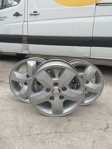 Литые Диски R 15 Комплект, отверстий - 5