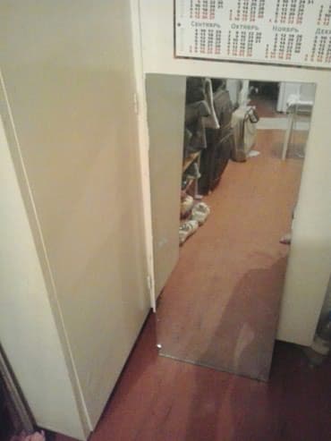 электронные часы настольные бишкек: Продаю большое советское зеркало очень толстое, 5-6 толщина, цена — 3