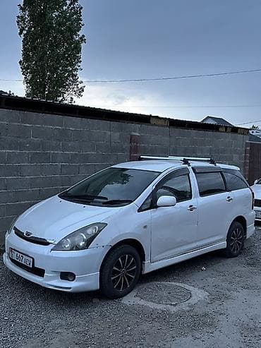 Toyota WISH: 2004 г., 1.8 л, Автомат, Бензин, Универсал