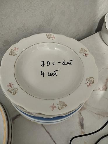продам бу кухонный гарнитур: Тарелки почти новые некоторые не пользование -100 сом за шт. кесе-150 — 10