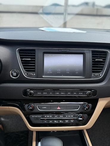 Продажа авто: Kia Carnival: 2019 г., 2.2 л, Автомат, Дизель, Минивэн — 7