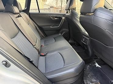 crown 2018: Toyota RAV4: 2019 г., 2.5 л, Вариатор, Гибрид, Кроссовер — 9