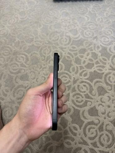 Мобильные телефоны и аксессуары: IPhone 15, Б/у, 256 ГБ, Black Titanium, Защитное стекло, Чехол, Коробка, 90 % — 2