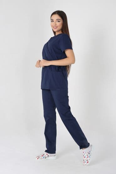 Инвалидные коляски: Мед костюм "Италия" -Очень красиво сидит -Имеет приталенный силует — 8