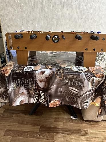 Велозапчасти: Настольный футбол (кикер) компактного формата. Размеры: 36 см на 68 — 2