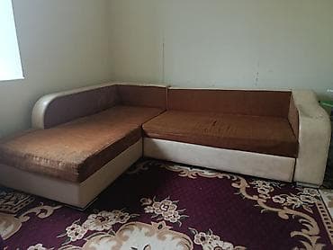 Дивандар: Бурчу бар диван, Жастыктар менен — 3