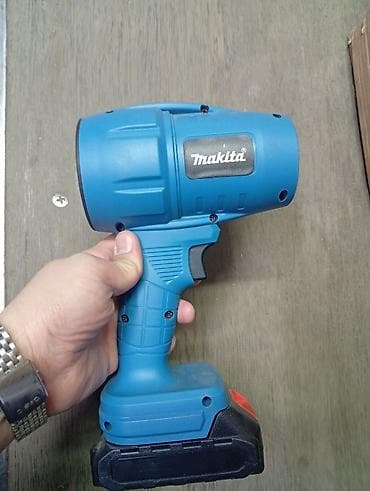 Аккумуляторный переносной прожектор Makita - Тип: ручной светодиодный