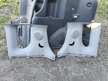 deaf bonce: Обшивка багажника Kia — 1