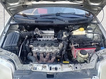 Daewoo: Daewoo Kalos: 2002 г., Хэтчбэк — 7