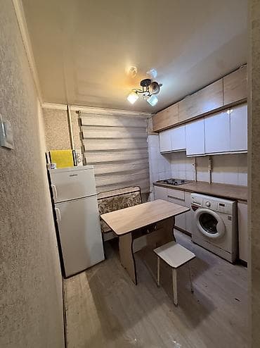 Квартиры: 2 комнаты, 41 м², Индивидуалка, 4 этаж, Старый ремонт — 3