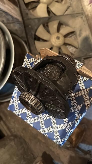 Детали ходовой части: Запчасти на Бмв Аморты перед е34 пара-2000 сом Пружины е34 перед-1000 — 2