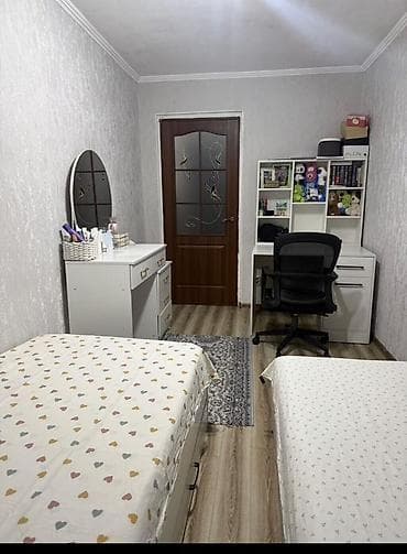Квартиры: 3 комнаты, 58 м², 104 серия, 4 этаж, Косметический ремонт — 1