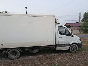 Mercedes‑Benz Sprinter. 2013 года объем 2,2 дизель, механика