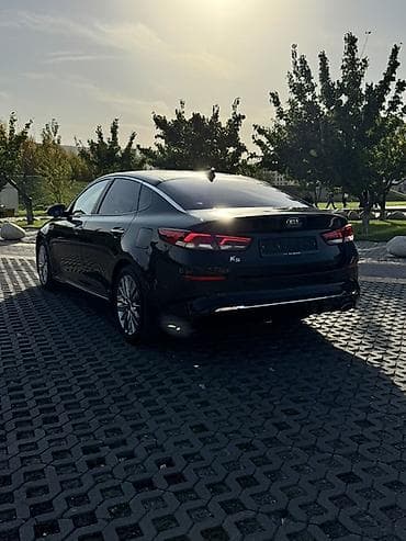 Продажа авто: Kia K5: 2018 г., 2 л, Автомат, Бензин, Седан — 7