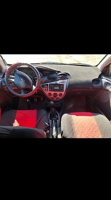 Продажа авто: Ford Focus: 2003 г., 1.6 л, Механика, Бензин, Хэтчбэк — 4