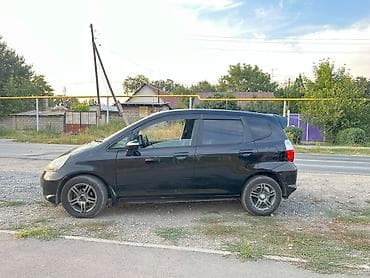 step 2: Honda Fit: 2002 г., Автомат, Бензин, Хэтчбэк — 1