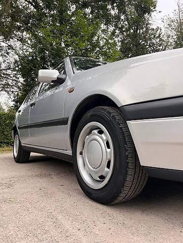 венто моно: Volkswagen Vento: 1997 г., 1.8 л, Механика, Бензин, Седан — 5