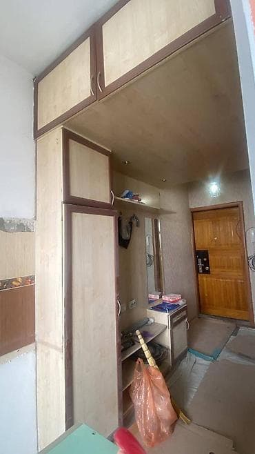 Шкаф-прихожая, Б/у, С зеркалом