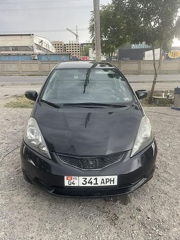 Транспорт: Honda Fit: 2010 г., Автомат, Бензин, Хэтчбэк — 1