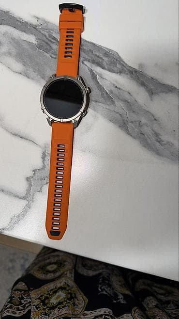 Продам Garmin срочно носил только несколько раз состояние почти новое