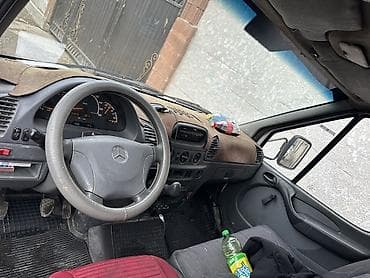 byd yuan plus: Mercedes-Benz : 2001 г., Механика, Дизель — 4