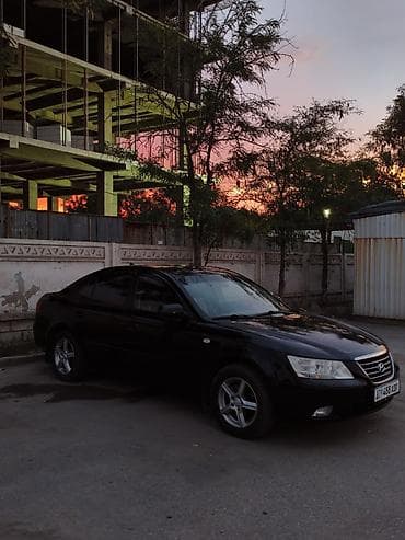 Hyundai Sonata: 2010 г., 2 л, Автомат, Бензин, Седан
