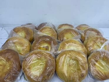 слоёное тесто: Свежая выпечка ручной работы, представленная в нескольких видах — 12