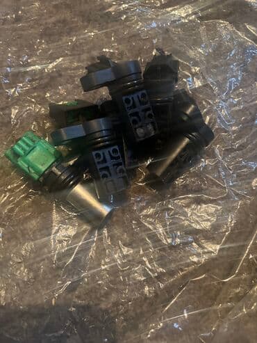 Датчики, сенсоры, предохранители: Датчик коленвала Nissan Б/у, Оригинал, ОАЭ — 1