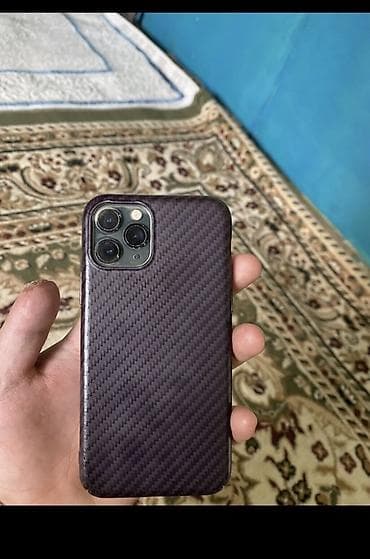 17 про айфон: IPhone 11 Pro, Matte Midnight Green, Чехол — 2
