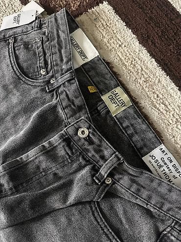 Рубашки: Custom Flared Jeans GalleryDept. Размер:М Только что — 2