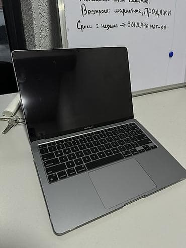 Ноутбуки и аксессуары: Apple MacBook Air M1 Состояние идеал 10/10 циклов заряда 108 в подарок — 2