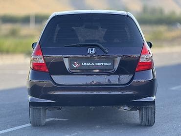 Продажа авто: Honda Fit: 2008 г., 1.4 л, Автомат, Бензин, Хэтчбэк — 5