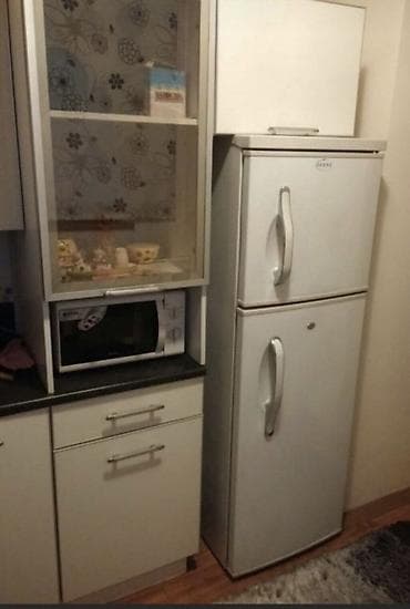 3 комнаты, 92 м², Цум 6 этаж, Косметический ремонт — 9