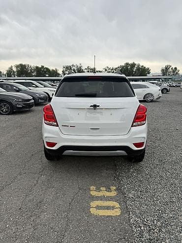 daewoo spark: Chevrolet Trax: 2021 г., 1.4 л, Автомат, Бензин, Кроссовер — 4