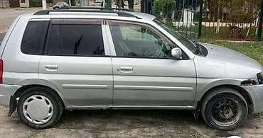 Mazda Demio: 1999 г., Автомат, Бензин