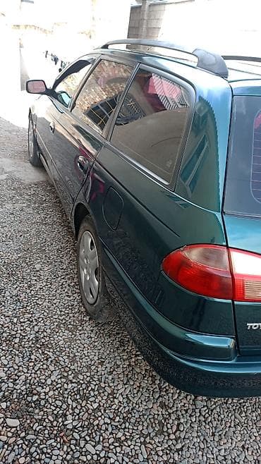 Toyota Avensis: 2002 г., 1.6 л, Механика, Бензин, Универсал — 1