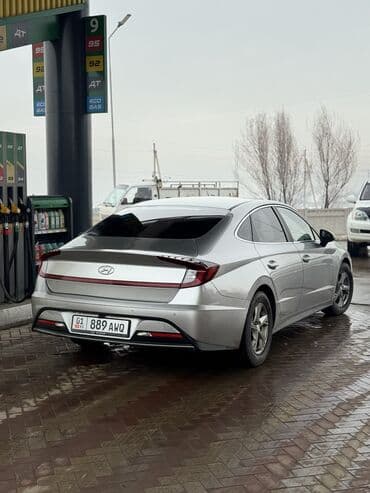 c 240: Hyundai Sonata: 2020 г., 2 л, Автомат, Газ, Седан — 2